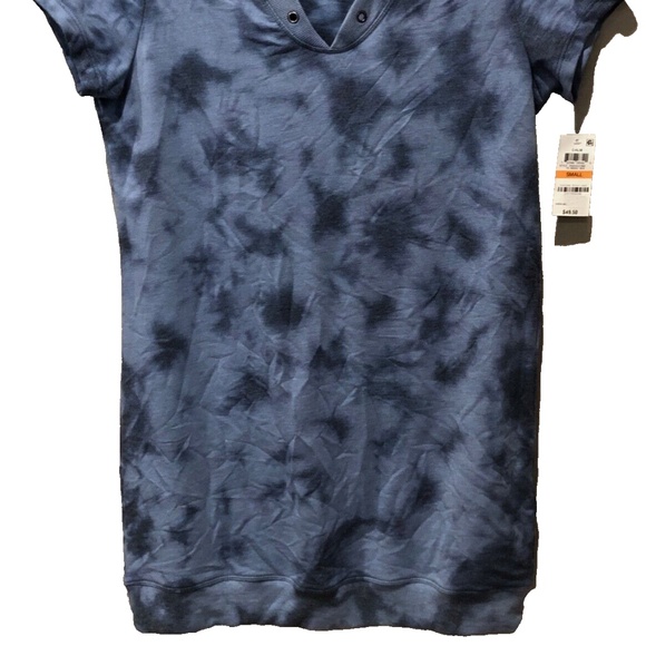 (NWT) Ideology Women's Blue Tie Dye V-Neck Short Sleeve Tunic Top Size S - Picture 3 of 12